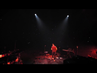 Guillaume perret heavy dance (live at zenith sud nantes/solo with the sax machine))