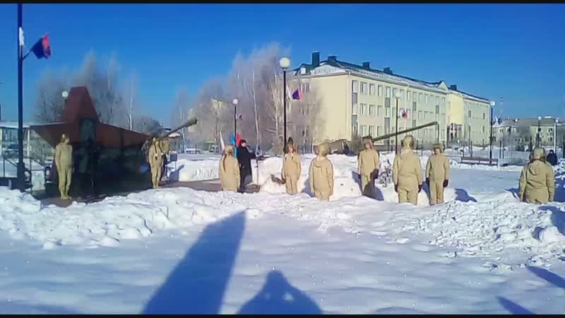 П локоть возложение венков