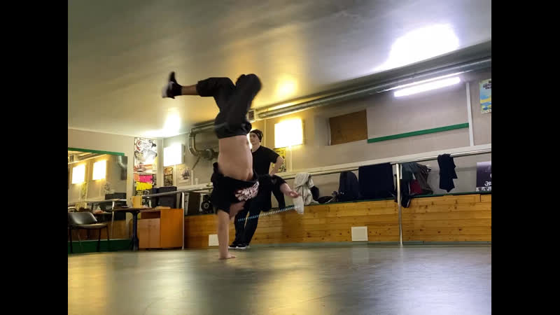 Bboy one shot hbtc ninety nine four form брейк данс студия rocking star 2021