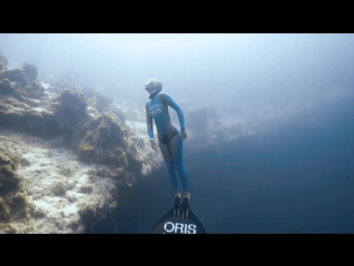 Anna freediving deans blue hole