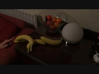 Use bananas to activate a touch sensitive lamp (xpost /r/gifs)