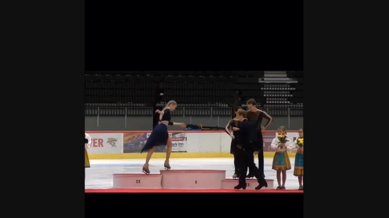 Ну подумаешь ступенькой ошиблась