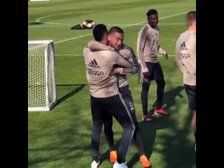 Day after show with ️ noussair mazraoui ️ hakim ziyech ️ david neres ajapsv