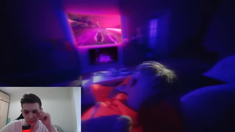 [stream evelone &amp; buster] эвелон смотрит morgenshtern &amp; элджей cadillac (слив клипа, 2020)