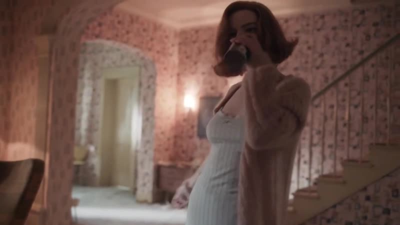 Аня тейлор джой танцует, пьет пиву, блюет и курит сижки под venus