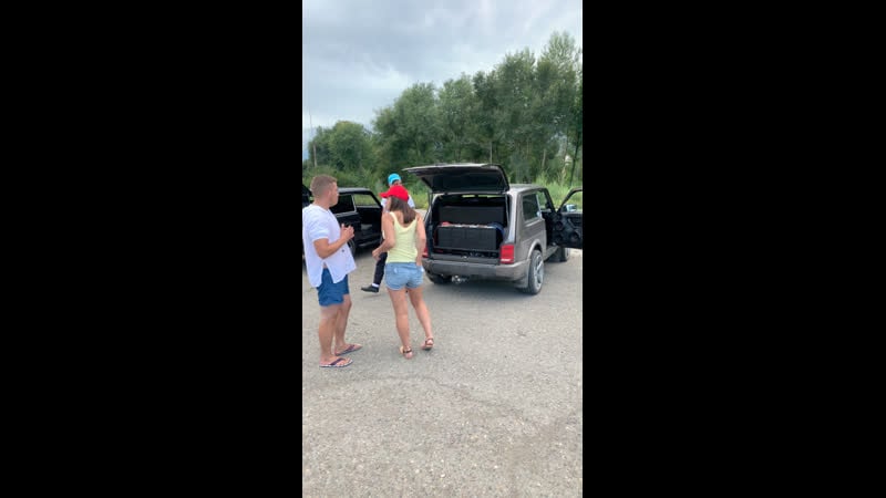 Guruh jinsiy aloqa videolarini tomosha qiling