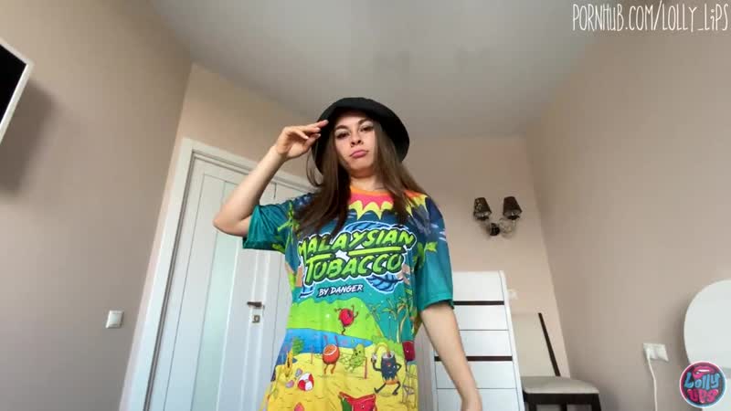 Мачеха ругает пасынка за курение кальяна