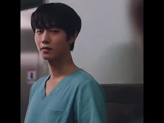 Uchitel' kim, doktor romantik 2