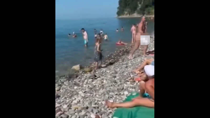 В Туапсе поймали одного из участников эротического сеанса на пляже | Живая Кубань