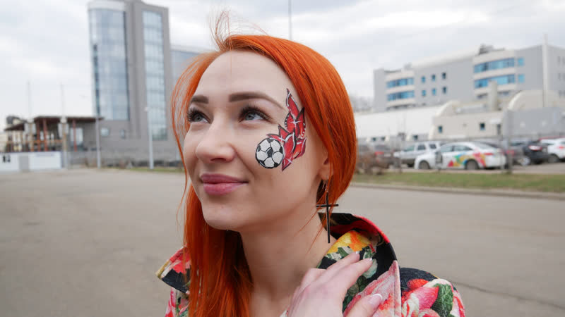 Девушка первый раз на футболе в ярославле поболела за «шинник» и прочувствовала атмосферу