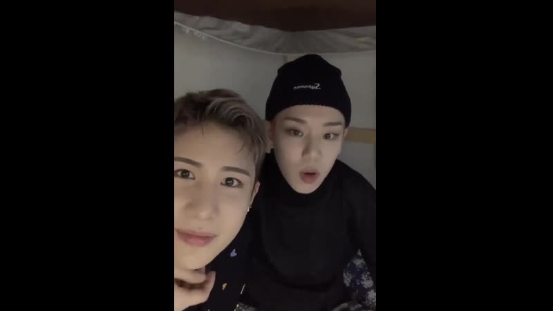 @junheessmile comment bk you’re so cute byeongkwan stroking sehyoon’s chin no wow is more cute