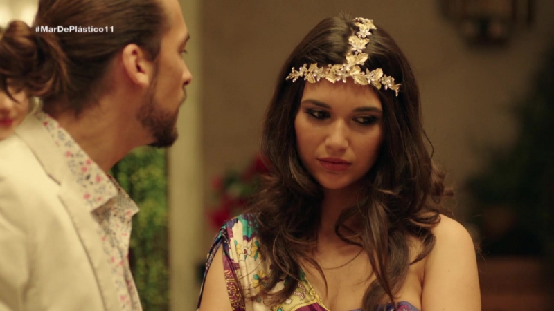 Mar de plástico 2x11 cazado