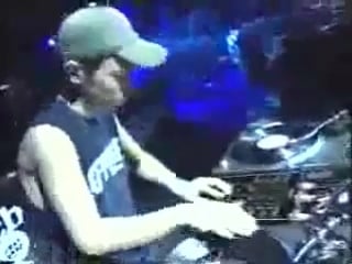 Dj kentaro djing 2002 amazing!!