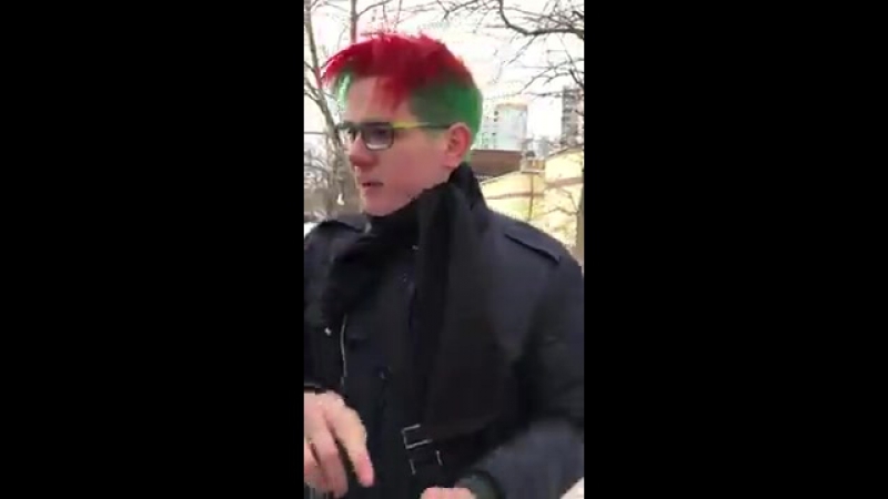 Каазцы заставляют извиниться русского перед каазскими девушками