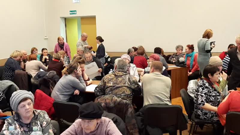 В большом зале администрации района прошло общественное обсуждение концепции набережной «7 ноября»