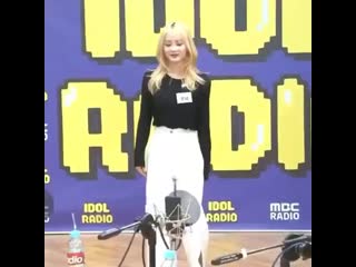 Sim eu fiz uma fancam da lucy dançando senorita e vou usar até cansar pq todo o mundo precisa ver essa obra de