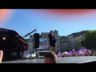 Shake that brass at london korean festival (150809)