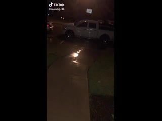 Хванун встречает мамочку