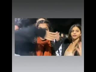 #suhana khan spend some quality time with her nyu friends 1