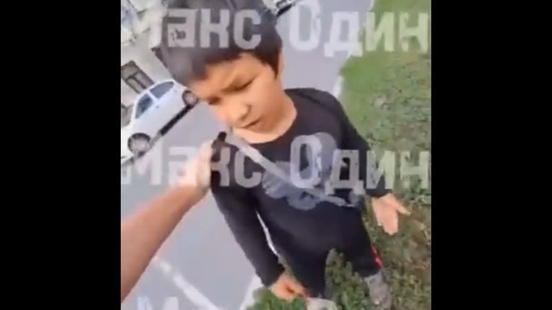 Юный таджикский петербуржец