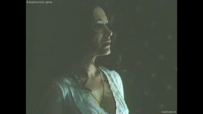 Наталья бондарчук эротическая сцена из фильма красное и черное