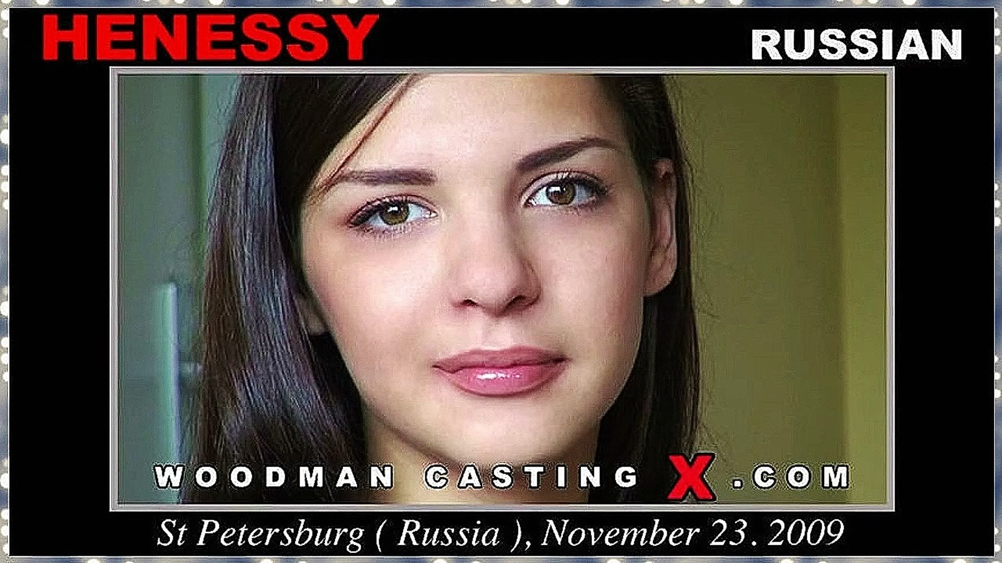 Porno xotin jinsiy aloqaga majbur