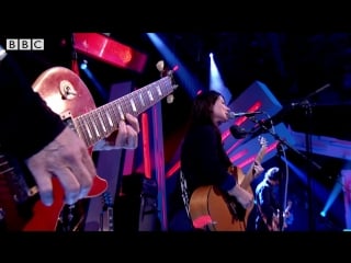 Breeders cannonball (2018 05 22 «later with jools holland», titanic belfast, belfast, gb nir)