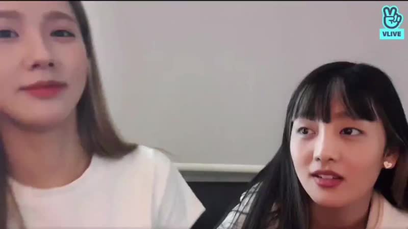 Gi dle minnie and miyeon mentioned lia on their vlive minnie i think lia is pretty miyeon me too! thank you girls!️