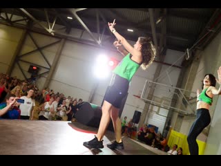 Aya nakamura copines / zumba fitness choreo