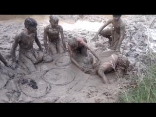 Porn playing mud games viralhog