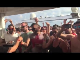 Guy j playing chicola addikted(guy mantzur remix) at miami wmc boat party