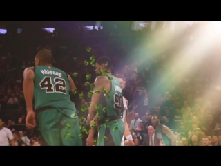 Al horford turns rainclouds into clovers in this #livemasmotion moment! ☘