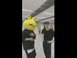 190625 冷笑话精选 live with zhang yixing 张艺兴
