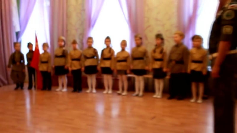 Утренник в молодые саду