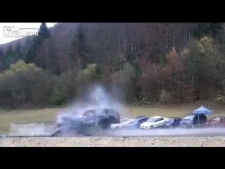 Краш тесты на 200 км ч various crash tests at 200 km h