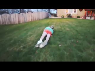 Drunk guy tries to outrun cop with taser gun