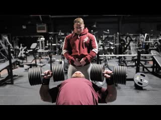 James hollingshead trains chest