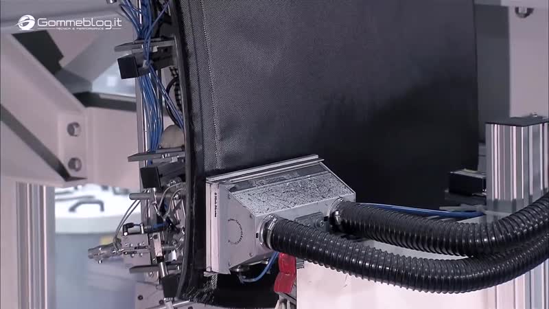 Промышленное изготовление карбоновых кузовных деталей