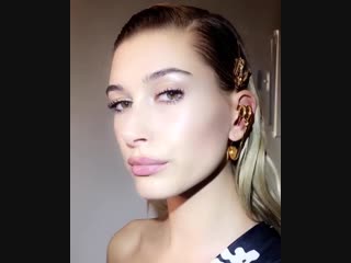Hailey bieber