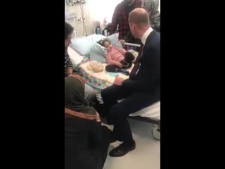 The duke of cambridge meets five year old alen alsati, who is recovering in starship porn’s hospital in auckland after being