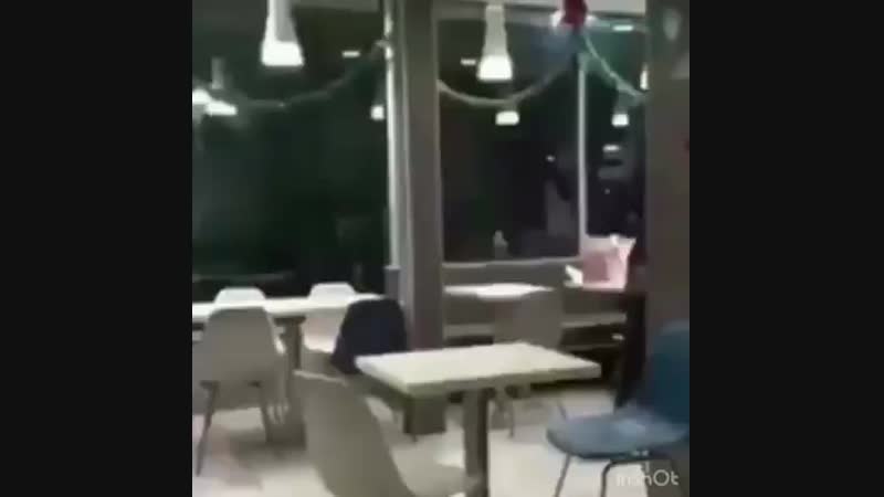 Encontrando minhas amigas na sala de jhonatamberg araujo mp4