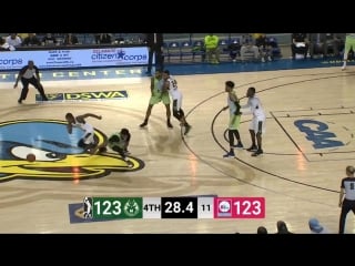 Brandon jennings clutch! 25 points & 10 assists vs delaware 87ers (06/03/18)