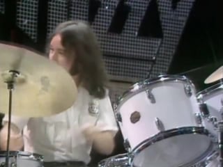 Thin lizzy jailbreak (live)