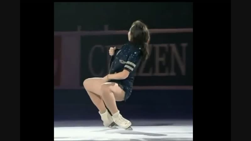 Фигуристка елизавета туктамышева устроила стриптиз во время выступления
