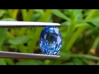 Gia certified absolutely stunning cornflower blue sapphire