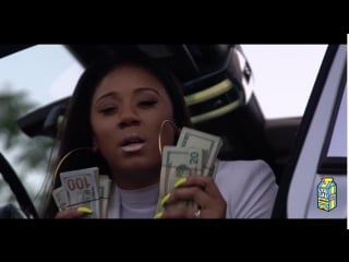 Katie got bandz sneeze kash (shot by @ colebennett )