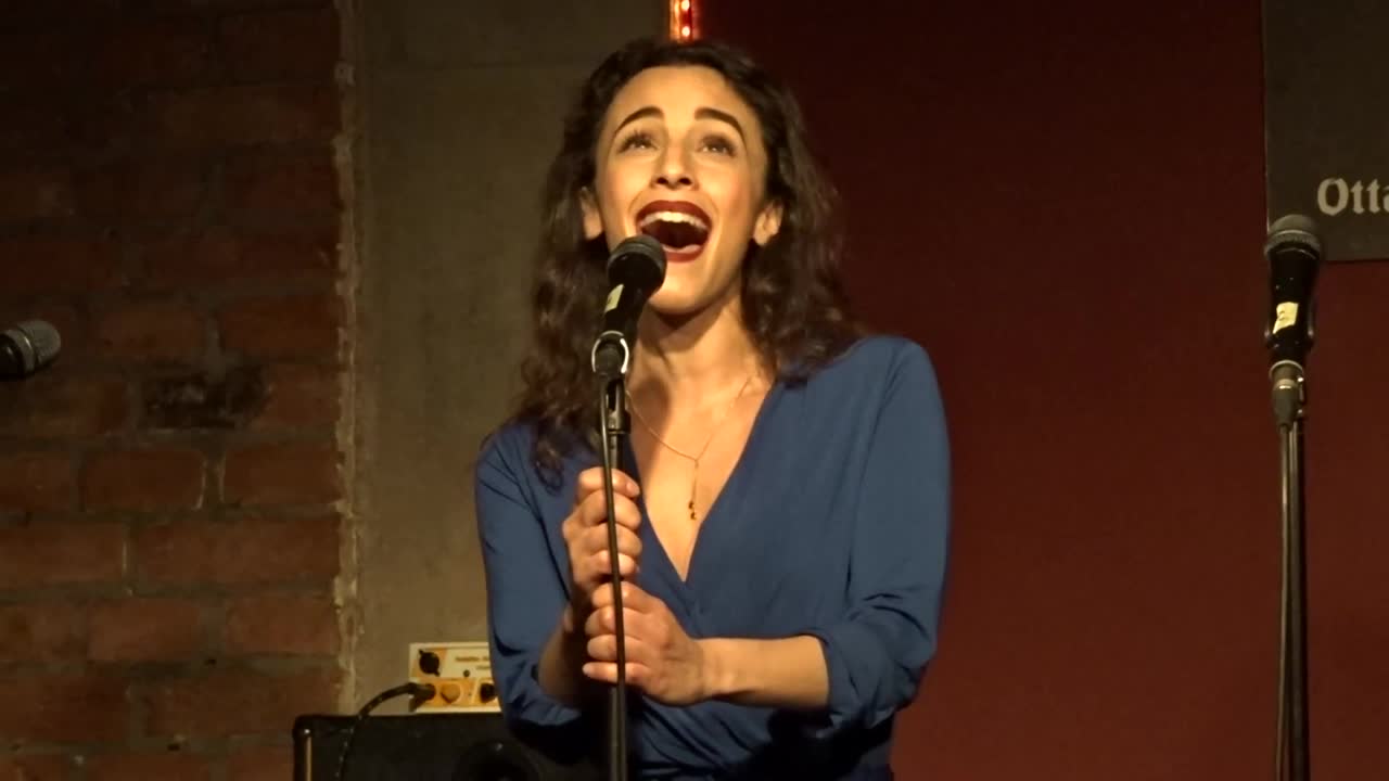 Abla alaoui reise durch die zeit (aus anastasia)