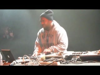 Apollo brown live @ tnt nantes part one