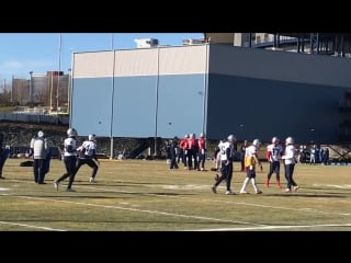 Nick caserio throws to patriots wrs