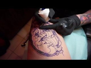 Getting a fan drawing tattooed heythereimshannon